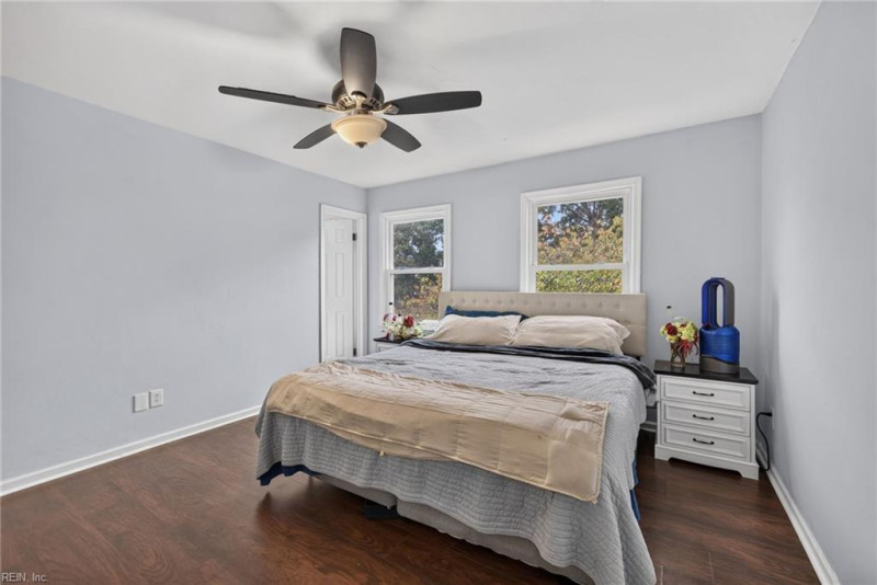 Photo 27 of 38 residential for sale in Virginia Beach virginia