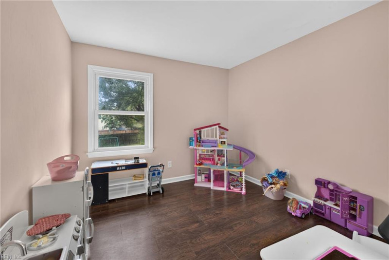 Photo 30 of 38 residential for sale in Virginia Beach virginia