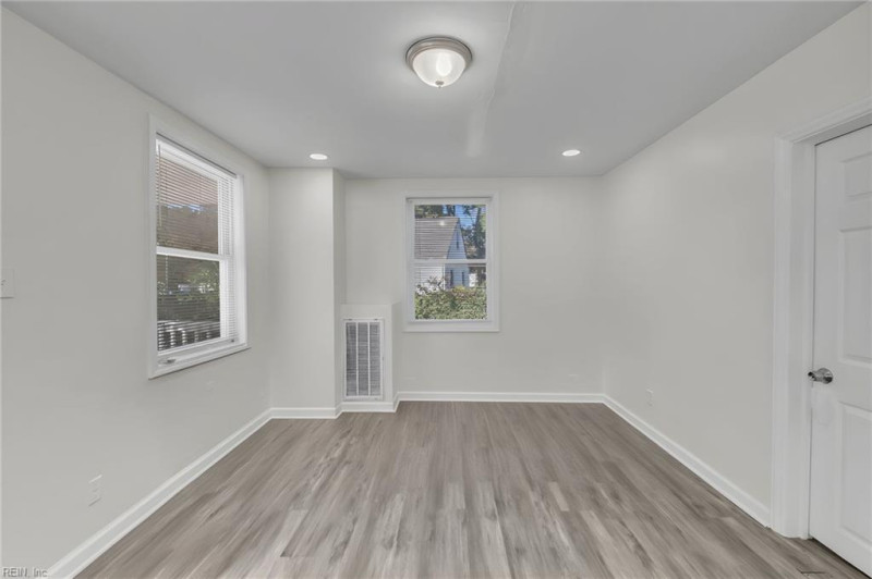 Photo 4 of 18 residential for sale in Portsmouth virginia Photo 4 of 18 residential for sale in Portsmouth virginia