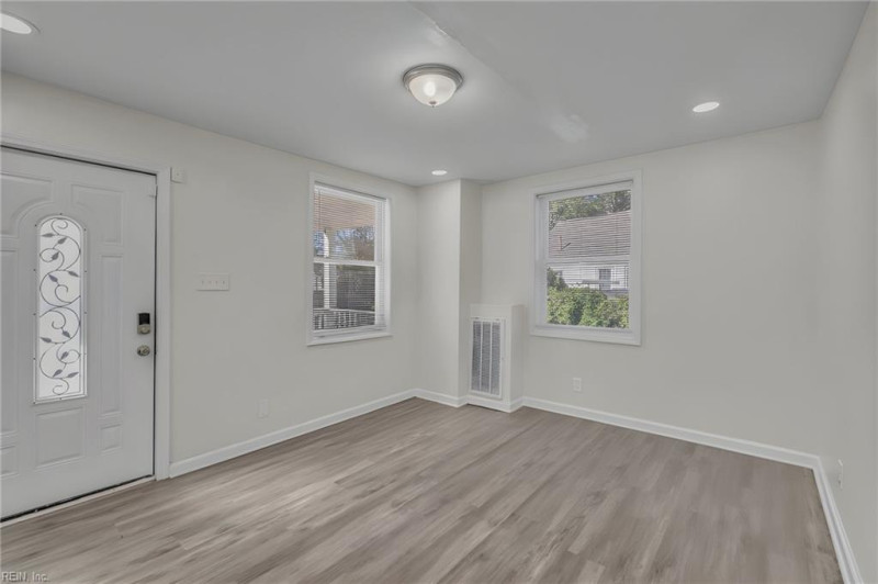 Photo 5 of 18 residential for sale in Portsmouth virginia Photo 5 of 18 residential for sale in Portsmouth virginia
