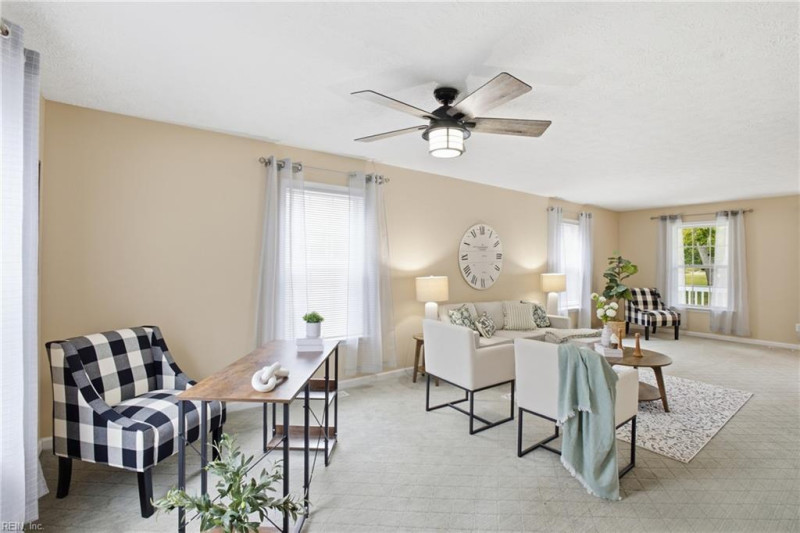 Photo 8 of 36 residential for sale in Gloucester County virginia