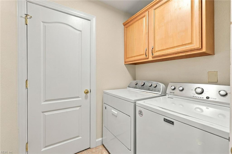 Photo 35 of 48 residential for sale in Virginia Beach virginia Photo 35 of 48 residential for sale in Virginia Beach virginia