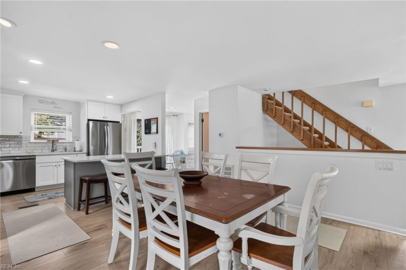 Photo 12 of 48 residential for sale in Virginia Beach virginia