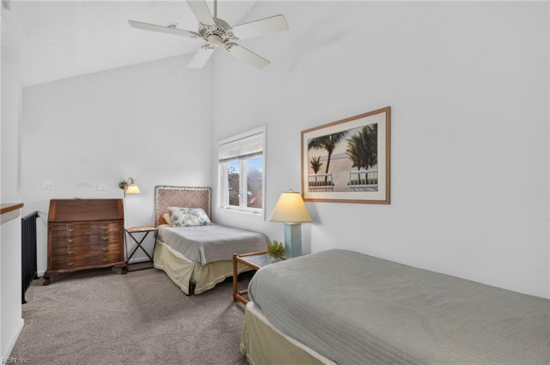 Photo 17 of 48 residential for sale in Virginia Beach virginia