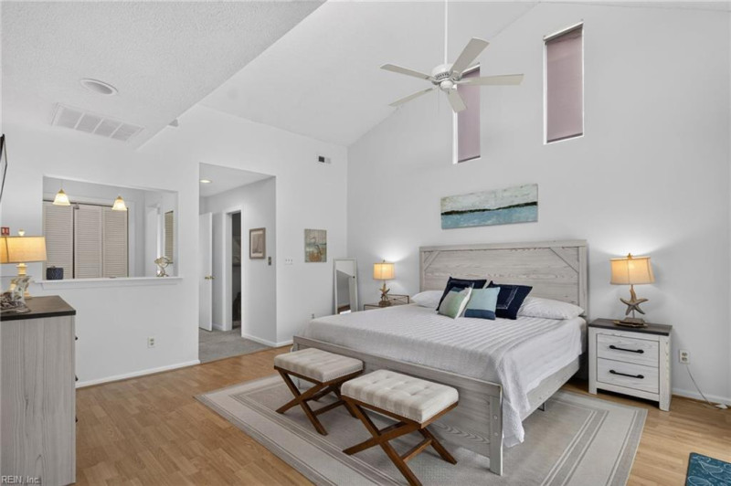 Photo 21 of 48 residential for sale in Virginia Beach virginia