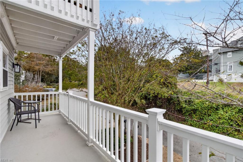 Photo 9 of 48 residential for sale in Virginia Beach virginia