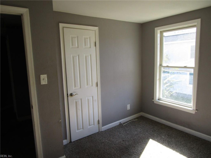 Photo 16 of 20 residential for sale in Newport News virginia