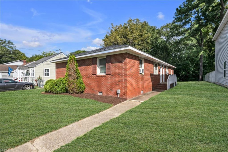 Photo 27 of 28 residential for sale in Chesapeake virginia Photo 27 of 28 residential for sale in Chesapeake virginia