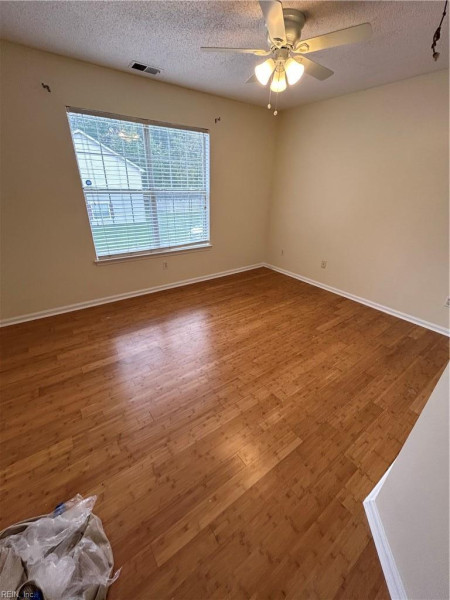 Photo 16 of 24 residential for sale in Chesapeake virginia Photo 16 of 24 residential for sale in Chesapeake virginia