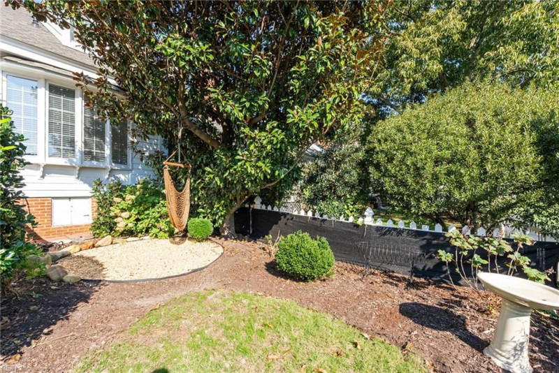 Photo 32 of 38 residential for sale in James City County virginia