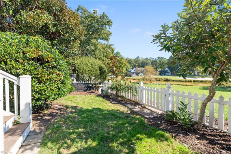 Photo 33 of 38 residential for sale in James City County virginia