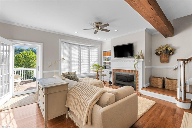Photo 4 of 38 residential for sale in James City County virginia