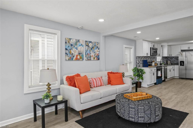 Photo 1 of 31 residential for sale in Chesapeake virginia