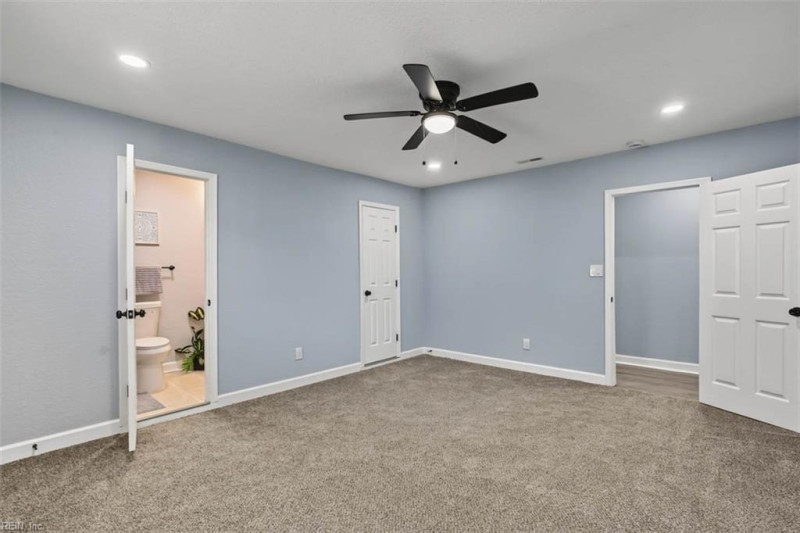Photo 20 of 31 residential for sale in Chesapeake virginia