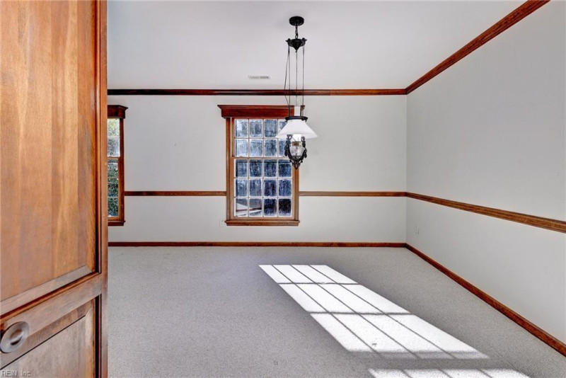 Photo 10 of 31 residential for sale in Williamsburg virginia