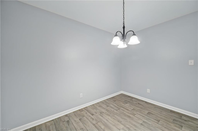 Photo 10 of 36 residential for sale in Newport News virginia