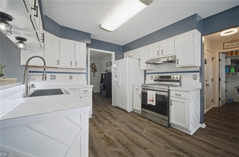 Photo 13 of 49 residential for sale in Newport News virginia