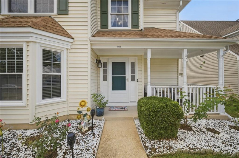 Photo 3 of 49 residential for sale in Newport News virginia