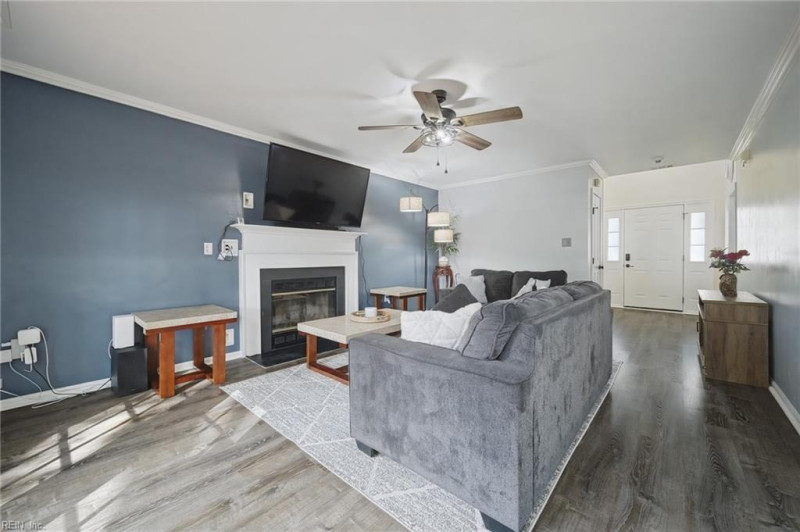 Photo 6 of 49 residential for sale in Newport News virginia
