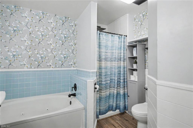 Photo 22 of 38 residential for sale in Chesapeake virginia