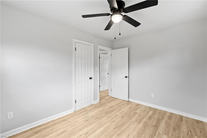 Photo 24 of 48 residential for sale in Hampton virginia