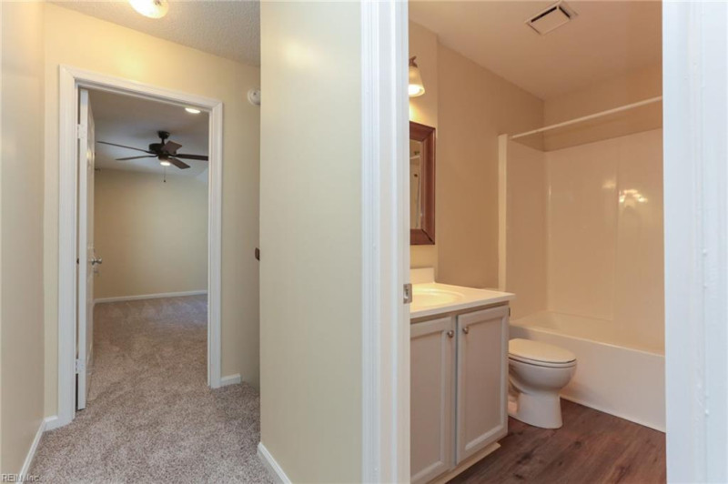 Photo 29 of 46 residential for sale in Chesapeake virginia