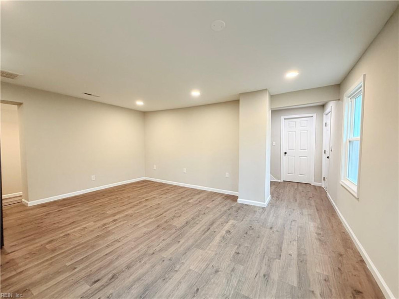 Photo 12 of 20 residential for sale in Hampton virginia
