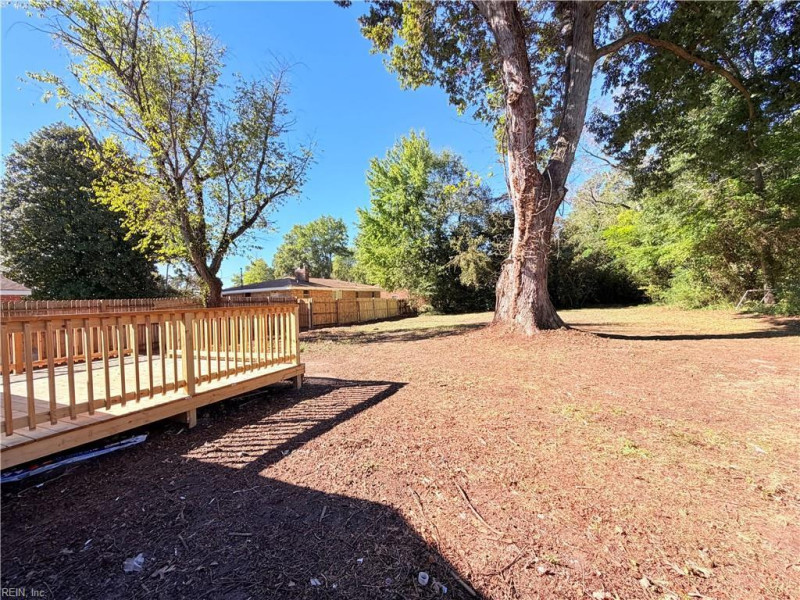 Photo 19 of 20 residential for sale in Hampton virginia