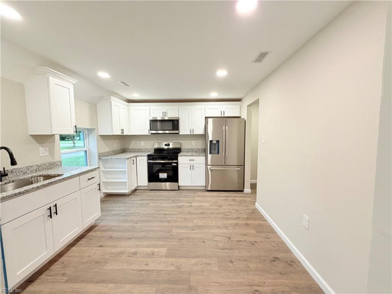 Photo 3 of 20 residential for sale in Hampton virginia