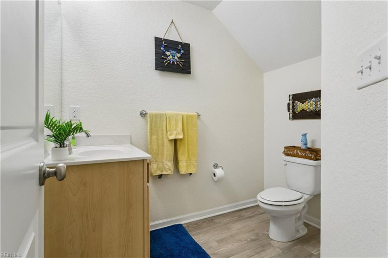 Photo 14 of 27 residential for sale in Virginia Beach virginia