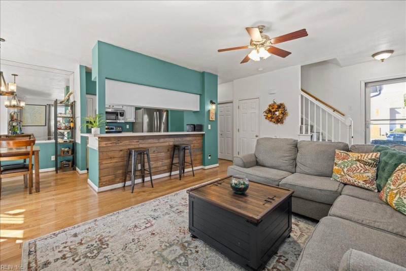 Photo 1 of 38 residential for sale in Chesapeake virginia