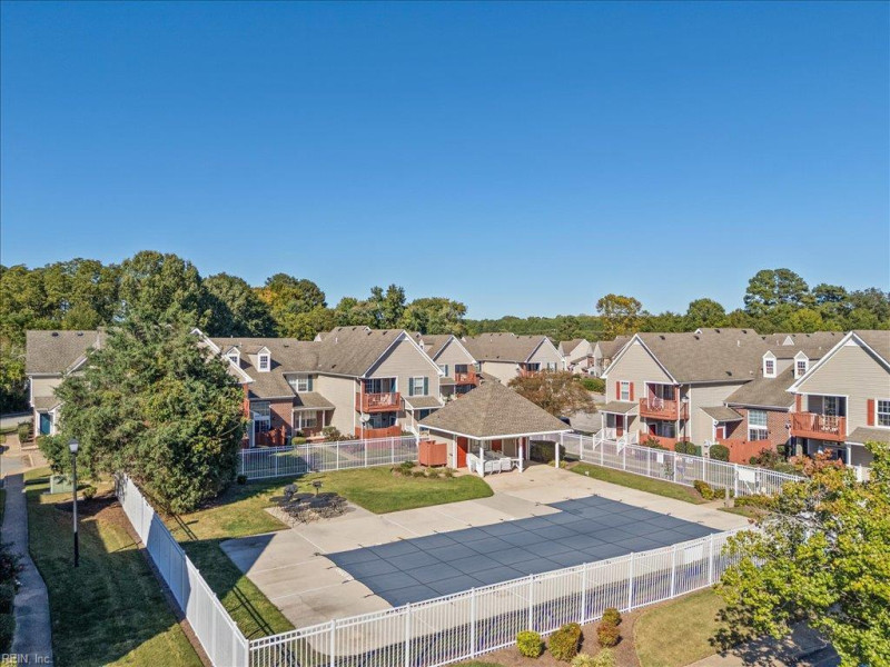 Photo 37 of 38 residential for sale in Chesapeake virginia