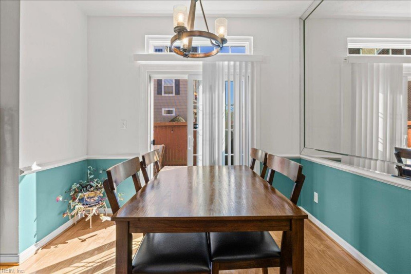 Photo 6 of 38 residential for sale in Chesapeake virginia