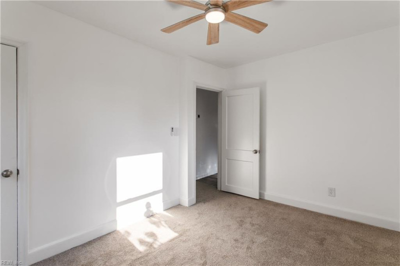 Photo 12 of 20 residential for sale in Hampton virginia