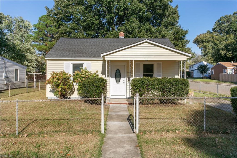 Photo 2 of 20 residential for sale in Hampton virginia