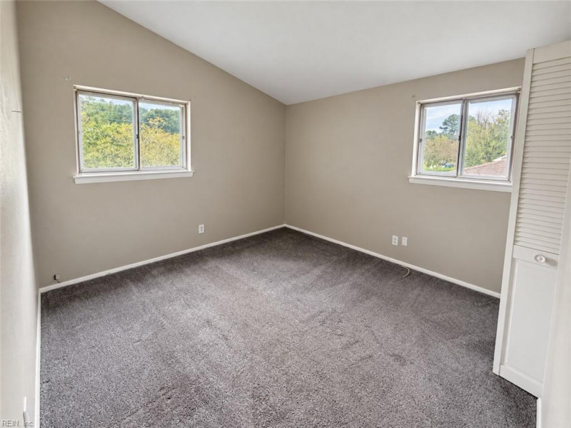 Photo 12 of 16 residential for sale in Norfolk virginia