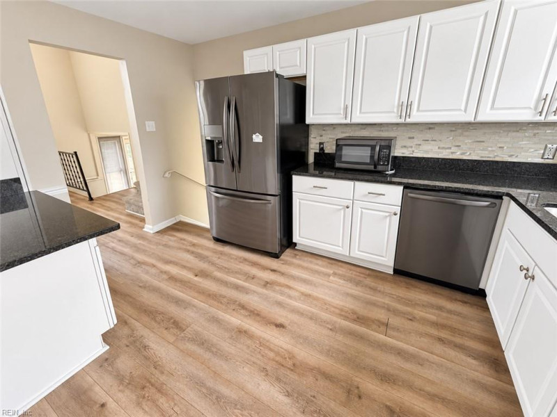 Photo 14 of 16 residential for sale in Norfolk virginia