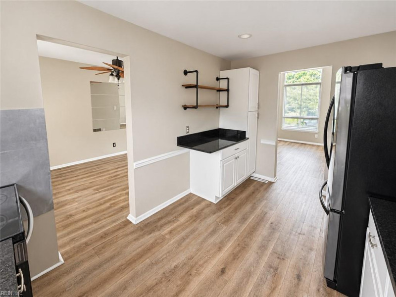 Photo 15 of 16 residential for sale in Norfolk virginia