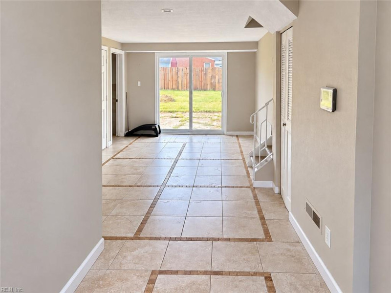 Photo 2 of 16 residential for sale in Norfolk virginia