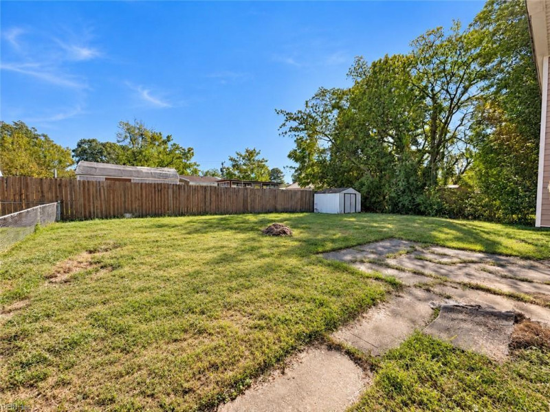Photo 4 of 16 residential for sale in Norfolk virginia