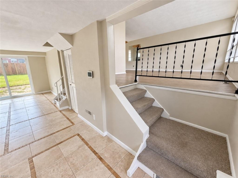 Photo 5 of 16 residential for sale in Norfolk virginia