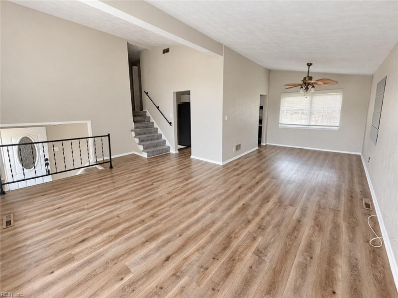 Photo 6 of 16 residential for sale in Norfolk virginia