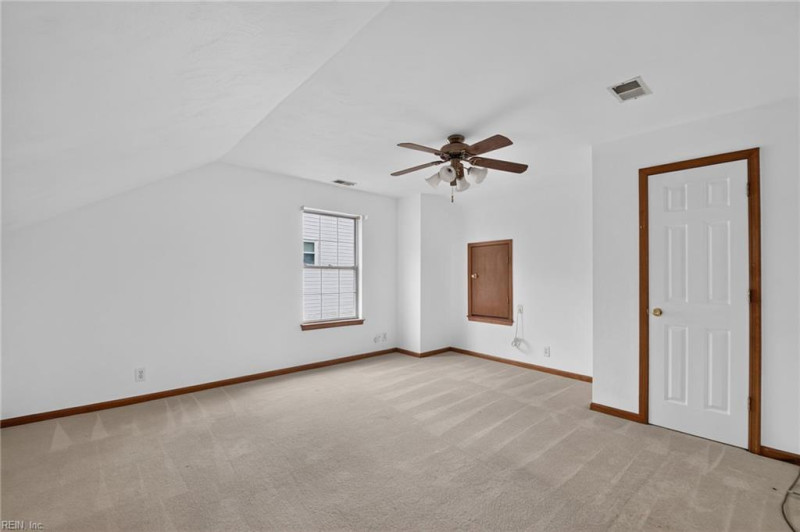 Photo 17 of 39 residential for sale in Virginia Beach virginia