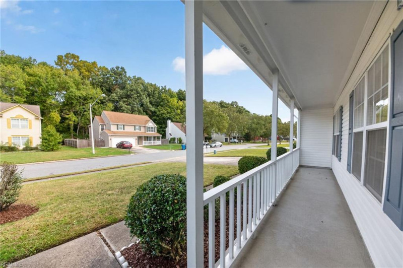 Photo 2 of 39 residential for sale in Virginia Beach virginia