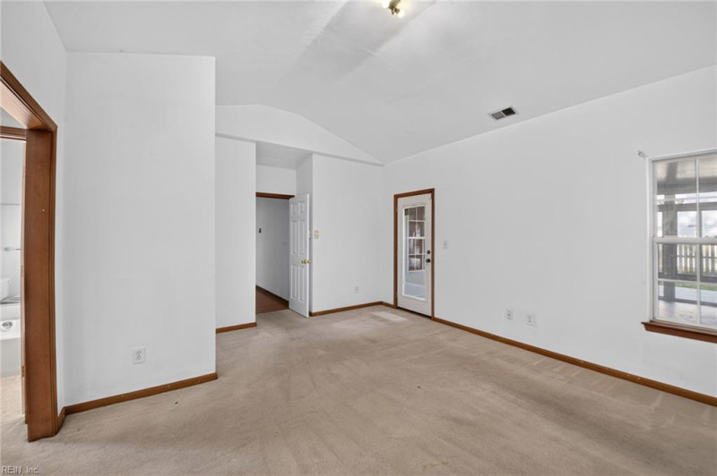 Photo 23 of 39 residential for sale in Virginia Beach virginia