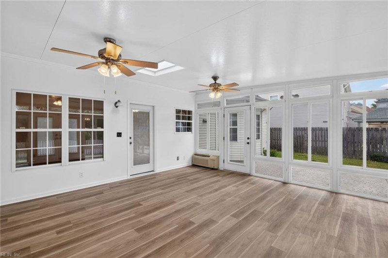 Photo 27 of 39 residential for sale in Virginia Beach virginia