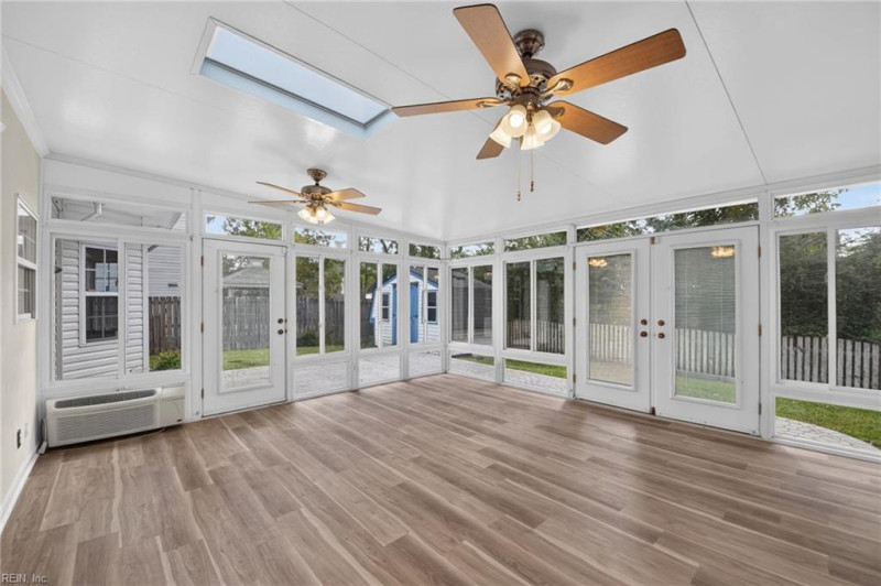 Photo 28 of 39 residential for sale in Virginia Beach virginia