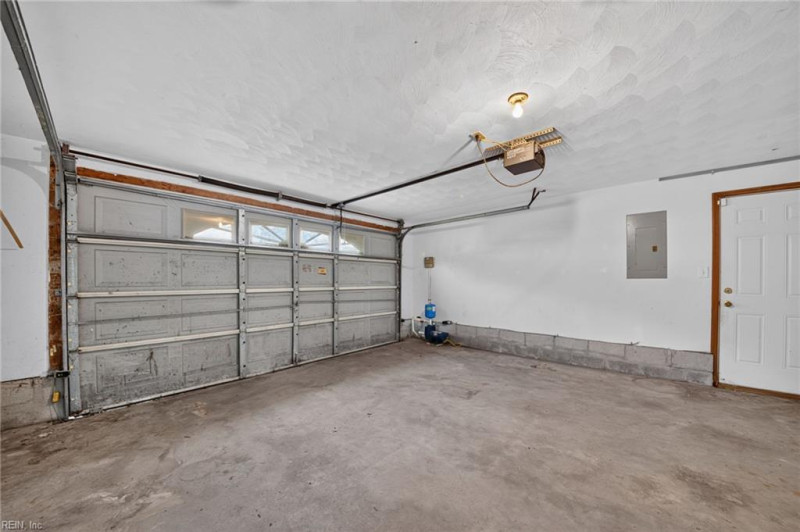 Photo 36 of 39 residential for sale in Virginia Beach virginia