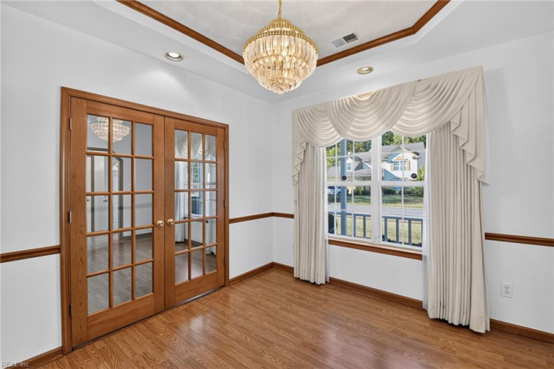 Photo 7 of 39 residential for sale in Virginia Beach virginia