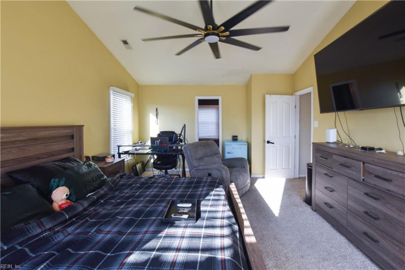 Photo 16 of 49 residential for sale in Chesapeake virginia Photo 16 of 49 residential for sale in Chesapeake virginia